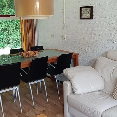 6-pers Vakantiebungalow In Het Heuvelland * 심펠벨트