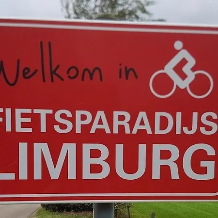 Hébergement de vacances 6-pers Vakantiebungalow In Het Heuvelland *