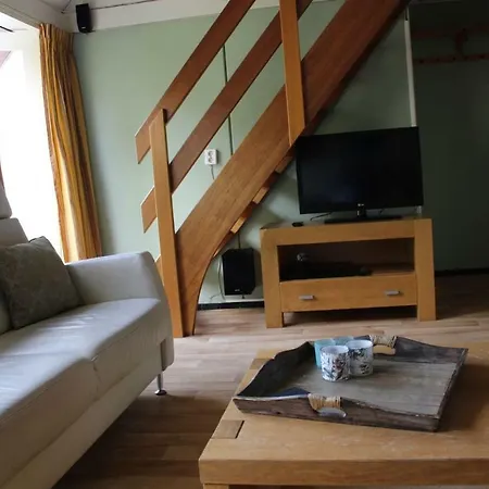 6-pers Vakantiebungalow In Het Heuvelland Hébergement de vacances *