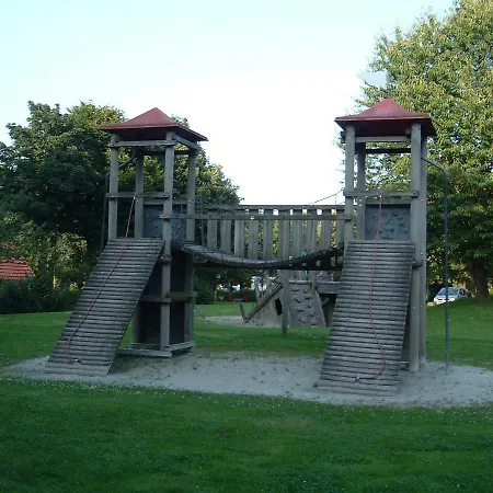 6-pers Vakantiebungalow In Het Heuvelland 펜션 심펠벨트
